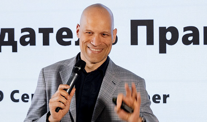 БОГДАНОВ.jpg