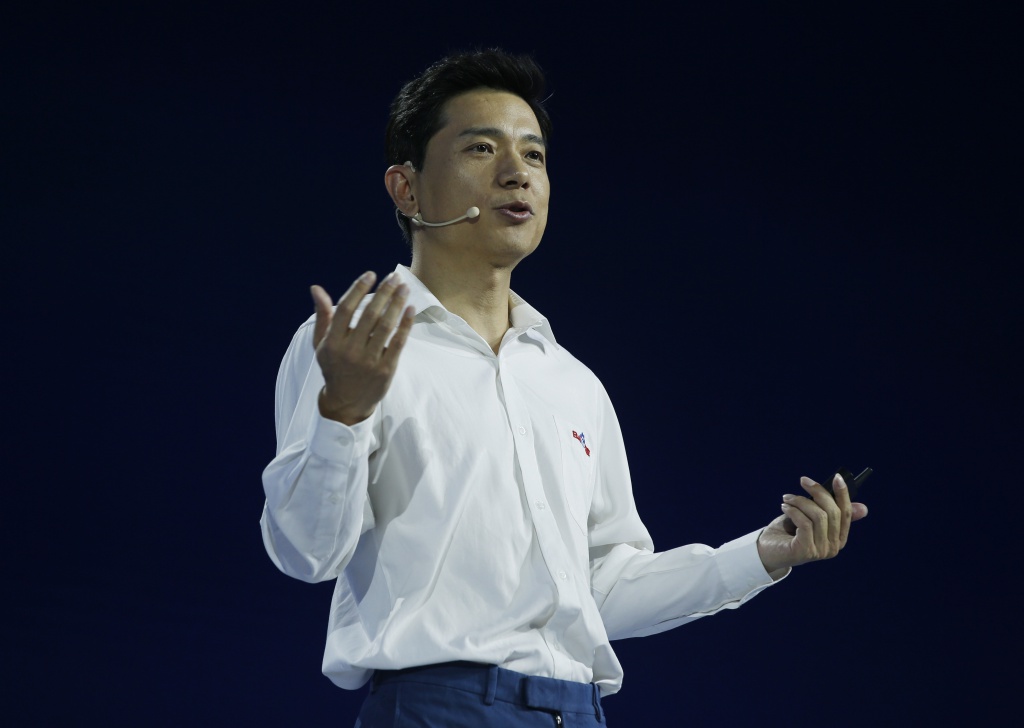Основатель и нынешний глава Baidu Робин Ли был одним из главных пропагандистов скорейшего принятия новой госстратегии развития технологий ИИ