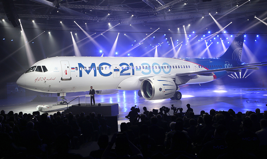 Церемония выкатки магистрального самолета МС-21-300 на авиационном заводе корпорации «Иркут»